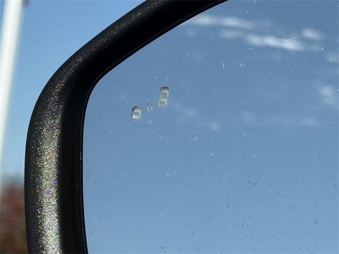 Certified 2022 Ford Explorer XLT w/ Equipment Group 202A image 24