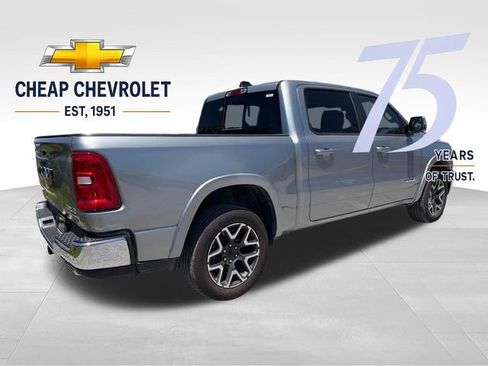 Used 2025 RAM 1500 Laramie AWD/4WD image 5