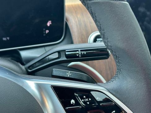 Certified 2025 Mercedes-Benz GLC 300 4MATIC image 23