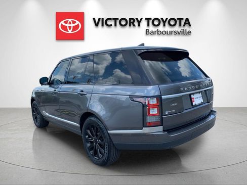 Used 2017 Land Rover Range Rover HSE AWD/4WD image 3