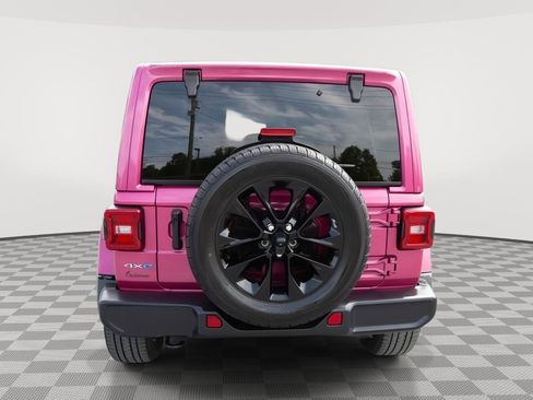 Used 2021 Jeep Wrangler Unlimited Sahara AWD/4WD image 6