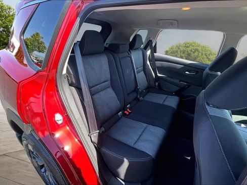 New 2026 Nissan Rogue SV FWD image 8