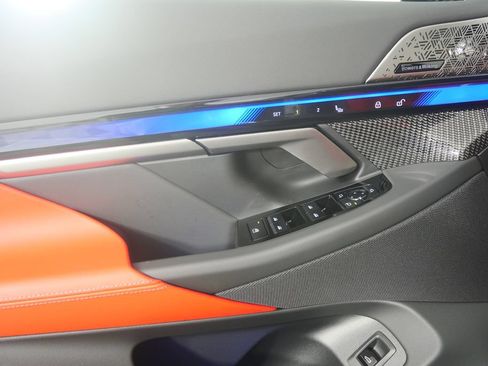 New 2027 BMW M5 Touring AWD/4WD image 8