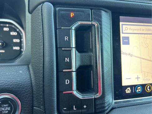 Used 2021 GMC Yukon Denali AWD/4WD image 31