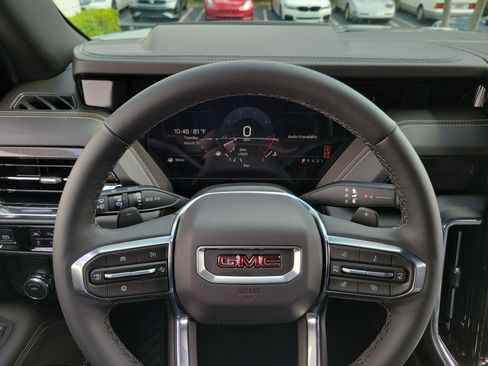 New 2026 GMC Yukon XL Elevation image 25