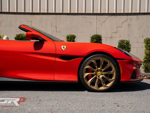 Used 2023 Ferrari Portofino M RWD image 29