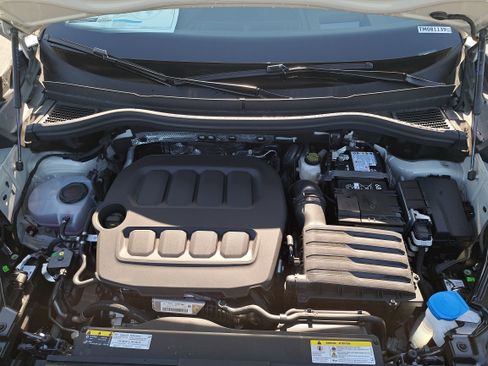 New 2026 Volkswagen Tiguan SE R-Line FWD image 29