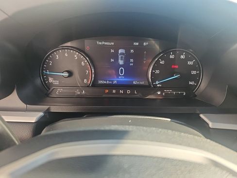Used 2024 Ford Explorer XLT w/ Equipment Group 202A AWD/4WD image 14