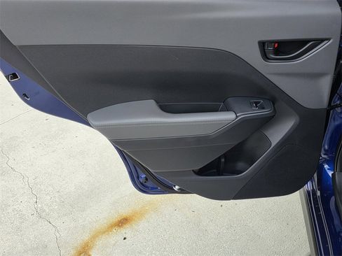 New 2025 Subaru Crosstrek 2.5i Premium image 32