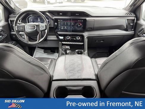Used 2024 GMC Sierra 1500 AT4X AWD/4WD image 9