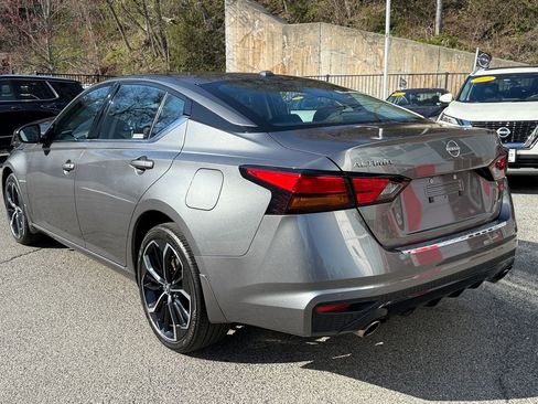 Used 2023 Nissan Altima 2.5 SR image 5