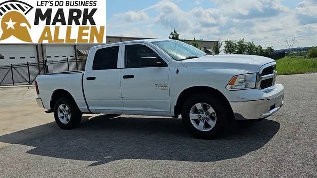 Used 2023 RAM 1500 Classic SLT w/ Electronics Group AWD/4WD image 2