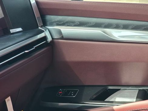 New 2026 Cadillac Escalade ESV Sport w/ LPO, Floor Liner Package RWD image 28