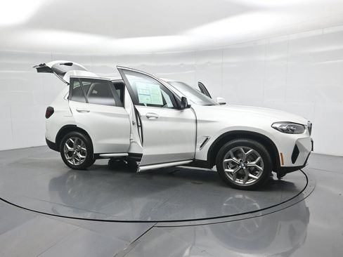 Used 2023 BMW X3 sDrive30i image 33