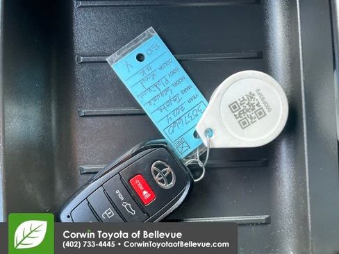 Certified 2024 Toyota Sequoia Platinum AWD/4WD image 23