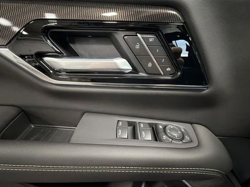 New 2026 GMC Yukon Elevation w/ Elevation Premium Package image 22