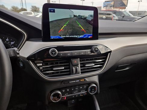 Used 2022 Ford Escape SE w/ Convenience Package image 21