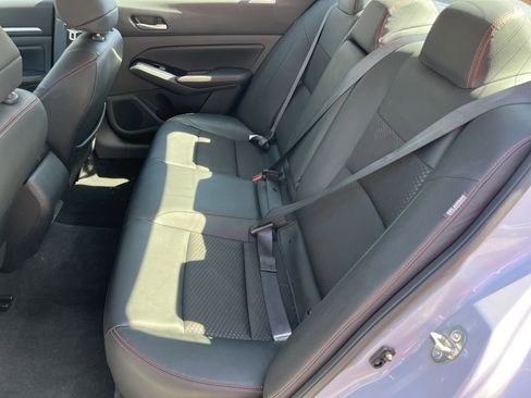 Used 2025 Nissan Altima 2.5 SR image 18