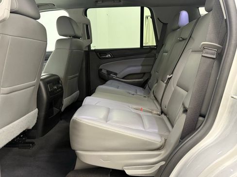 Used 2020 Chevrolet Tahoe LT AWD/4WD image 16