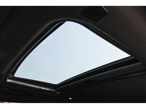 Used 2022 Dodge Challenger SRT Hellcat Redeye image 29