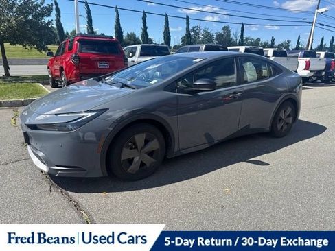 Used 2024 Toyota Prius Prime FWD image 21