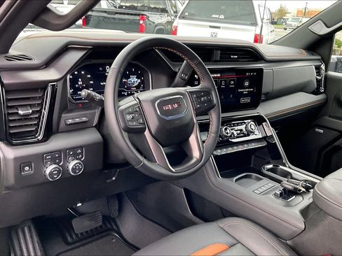 Used 2025 GMC Sierra 3500 AT4 w/ AT4 Premium Plus Package image 13