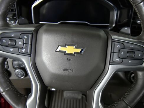 Used 2023 Chevrolet Silverado 1500 LTZ w/ LTZ Convenience Package II AWD/4WD image 2