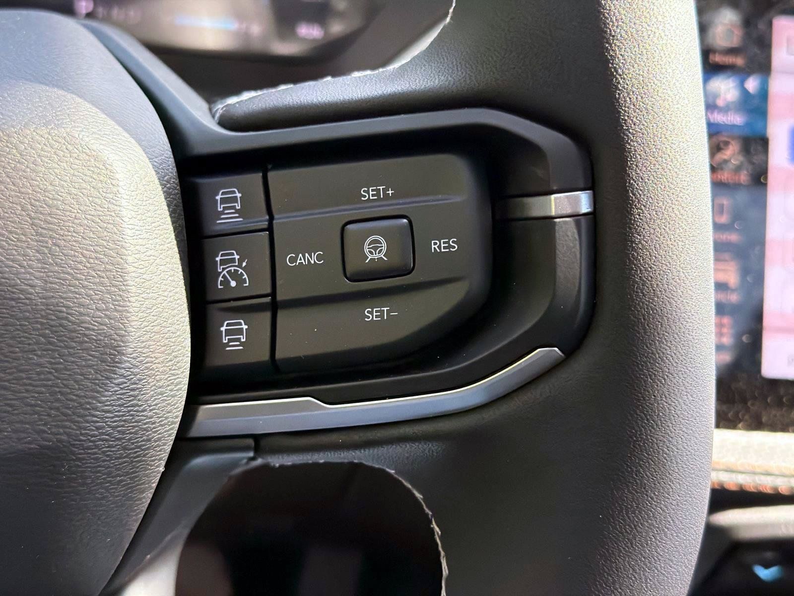 New 2026 Jeep Cherokee Limited AWD/4WD image 17