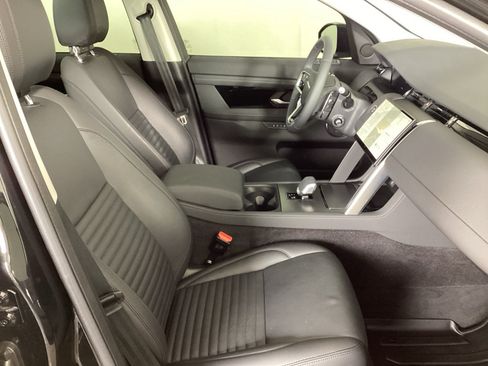 Used 2024 Land Rover Discovery Sport S AWD/4WD image 9