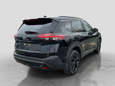 Certified 2023 Nissan Rogue SV w/ SV Premium B Package AWD/4WD image 5
