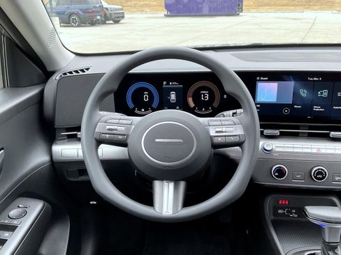 New 2026 Hyundai Kona SE image 11