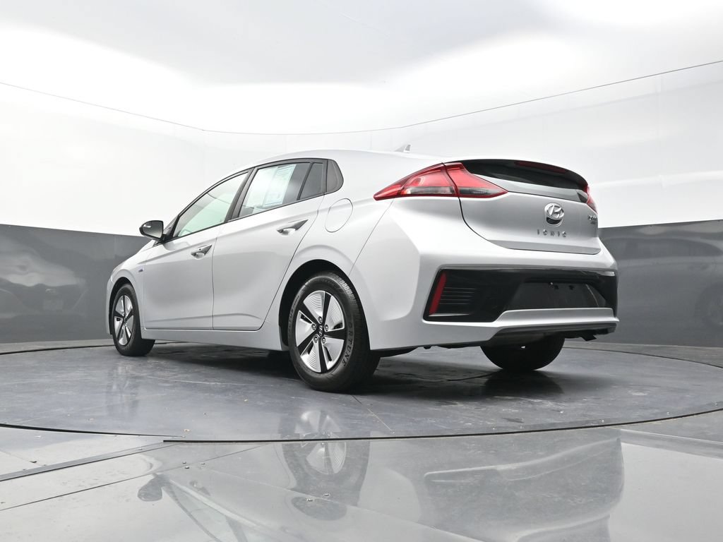 Used 2018 Hyundai Ioniq Blue FWD image 25