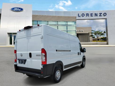 Used 2026 RAM ProMaster 2500 w/ Convenience Group FWD image 5