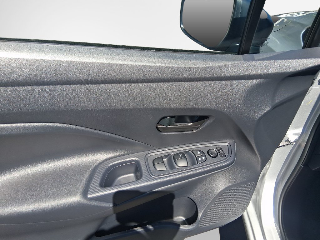 Used 2025 Nissan Versa S w/ S Plus Package FWD image 14
