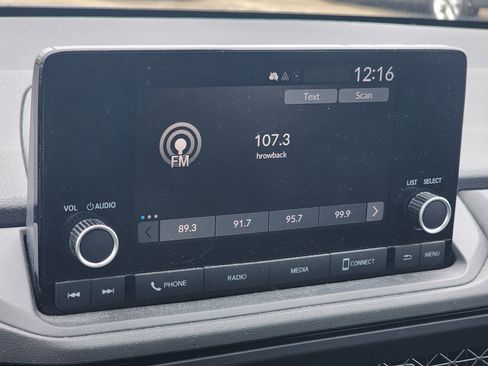 Used 2023 Honda Accord LX image 18