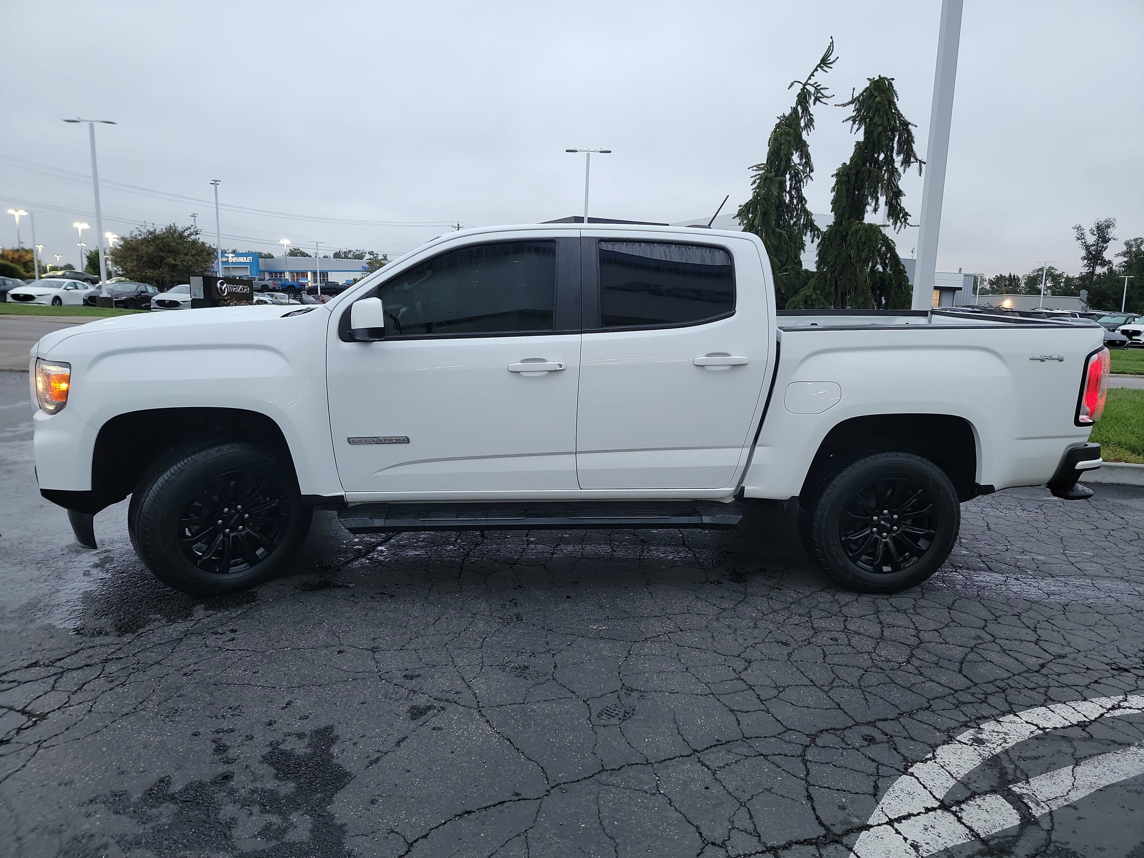 Used 2022 GMC Canyon Elevation w/ Trailering Package AWD/4WD image 4