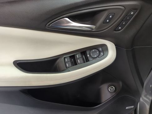Used 2024 Buick Encore GX Avenir w/ Avenir Technology Package AWD/4WD image 18