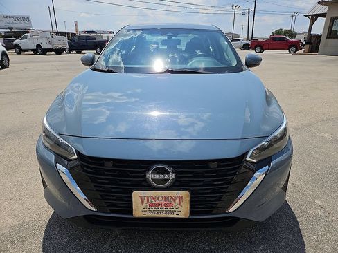 Used 2024 Nissan Sentra SV FWD image 12