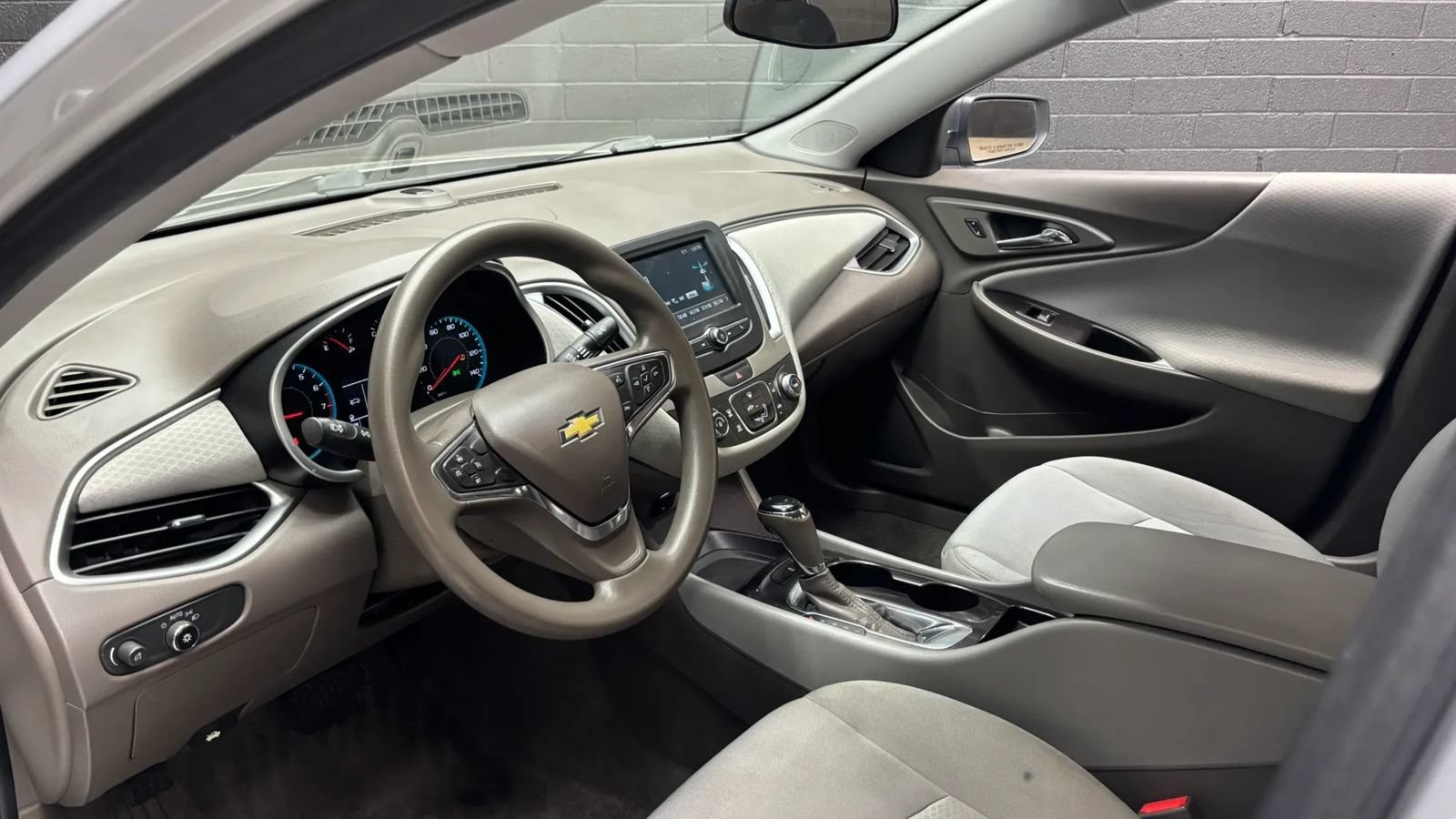 Used 2016 Chevrolet Malibu LS FWD image 7