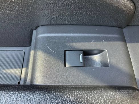 Used 2018 Honda Pilot EX-L image 38