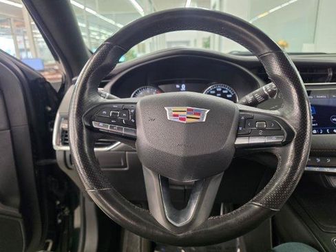 Used 2020 Cadillac XT4 Sport w/ Cold Weather Package AWD/4WD image 17