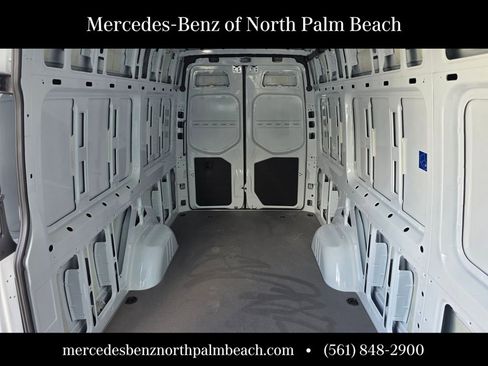 New 2025 Mercedes-Benz Sprinter 2500 image 8