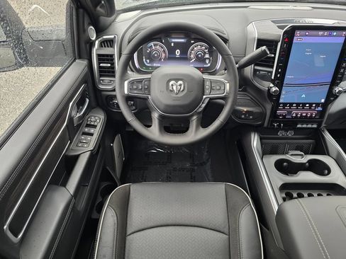 New 2026 RAM 2500 Laramie AWD/4WD image 33
