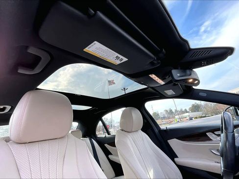 Used 2018 Mercedes-Benz E 400 E 400 image 14