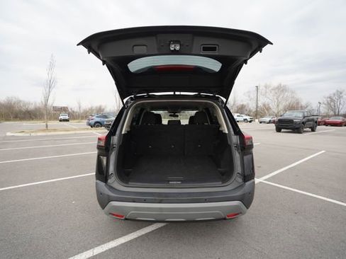 Used 2023 Nissan Rogue S image 49