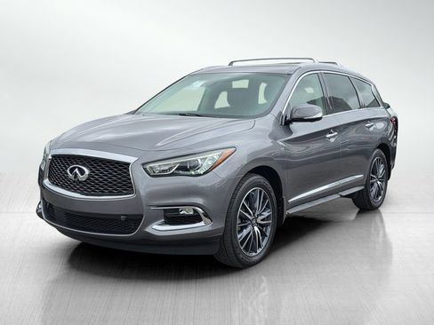 Used 2018 INFINITI QX60 FWD w/ Deluxe Technology Package image 3