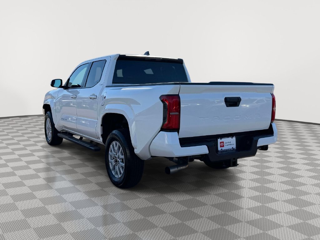 Used 2026 Toyota Tacoma SR5 RWD image 5