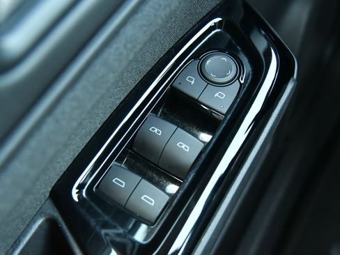 Used 2024 Honda Prologue EX image 36