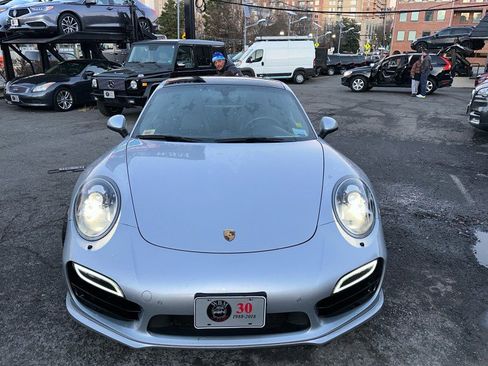 Used 2015 Porsche 911 4 Coupe image 10