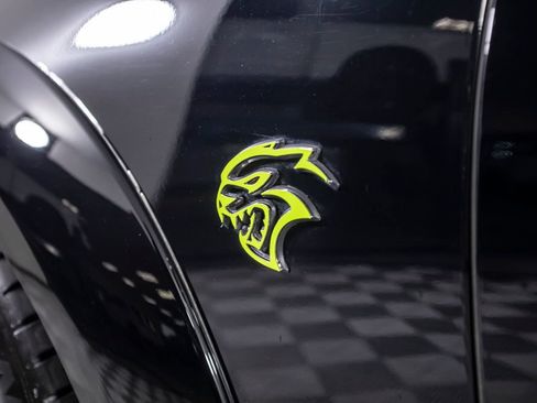 Used 2022 Dodge Charger SRT Hellcat RWD image 11